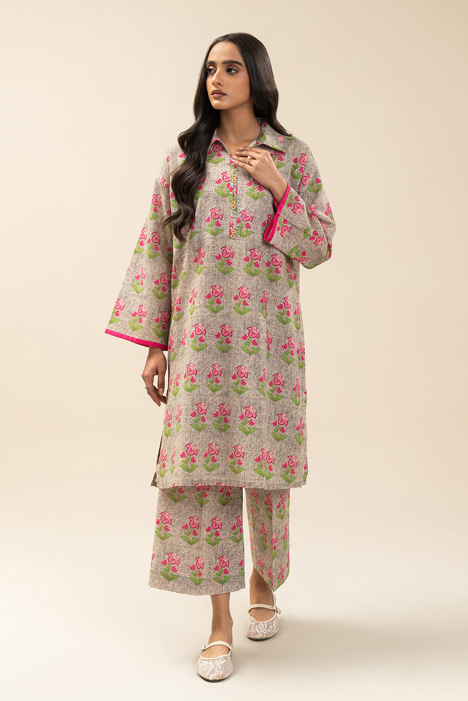 2 PIECE PRINTED KHADDAR SUIT (PRET)