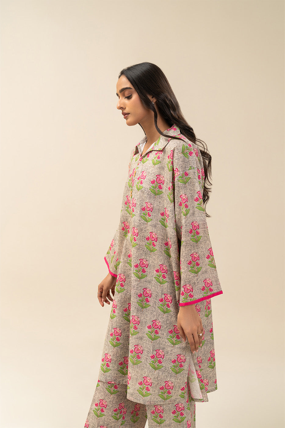 2 PIECE PRINTED KHADDAR SUIT (PRET)
