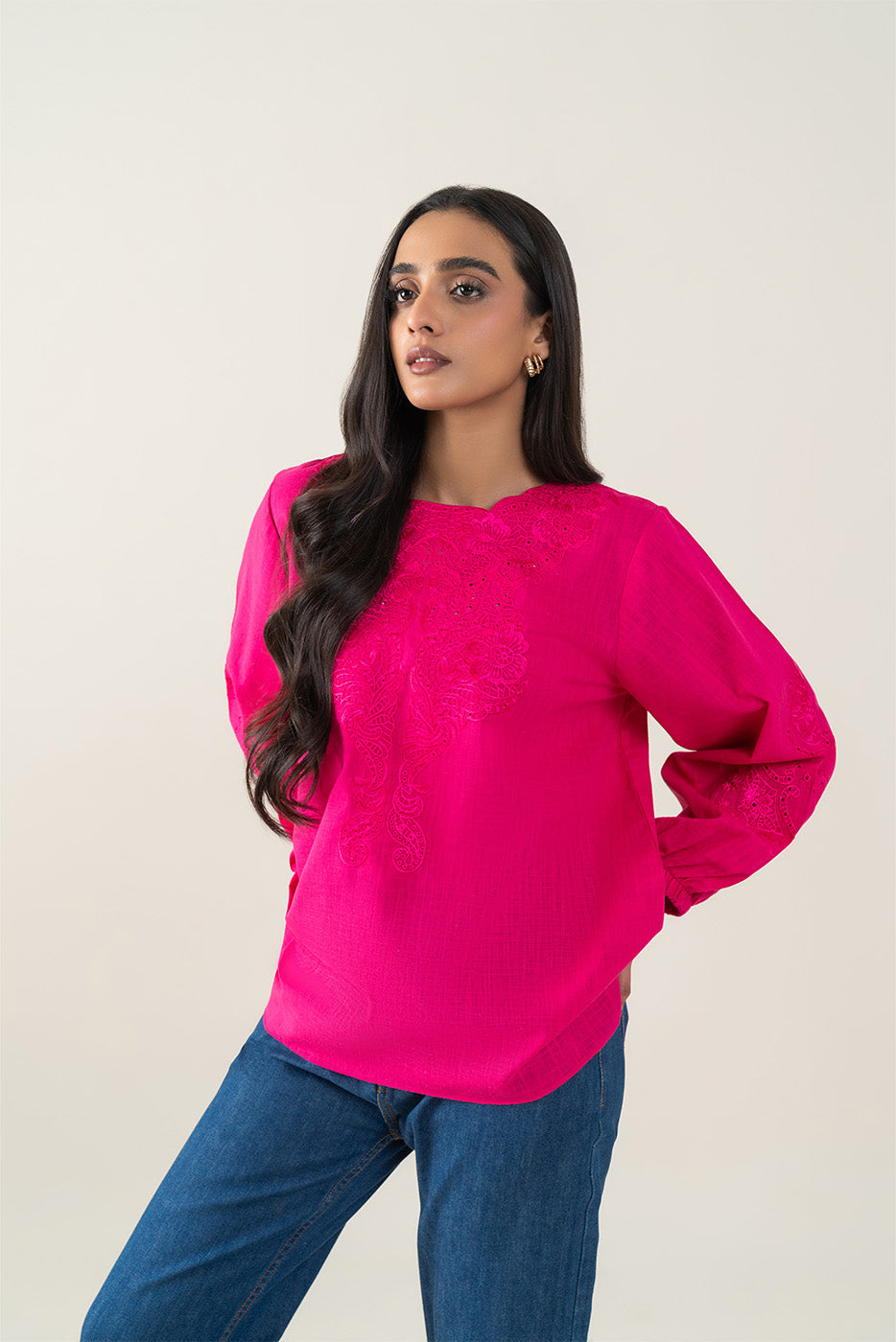 EMBROIDERED TWO WAY SLUB TOP (PRET)