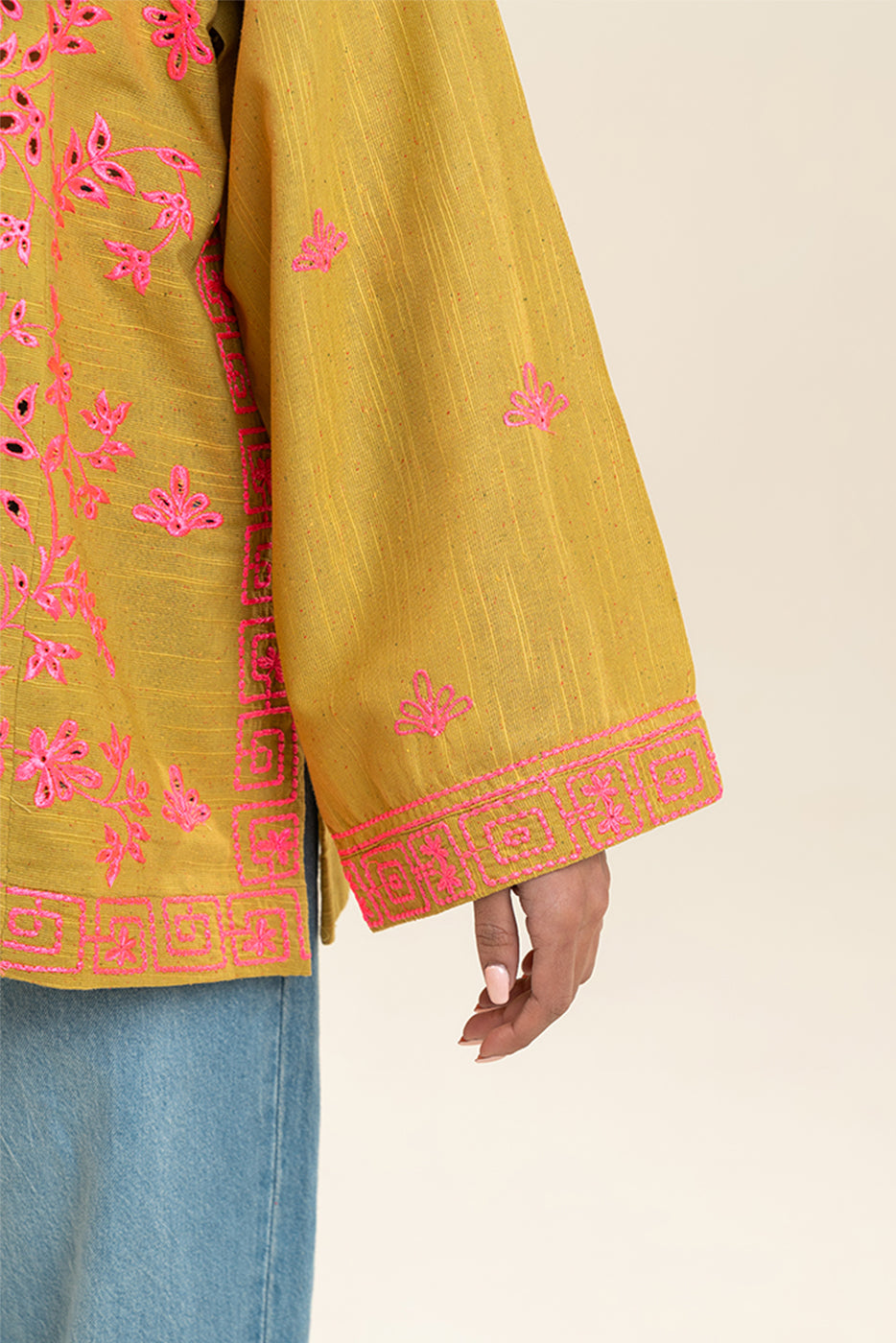 EMBROIDERED  MULTI NEPS TOP (PRET)