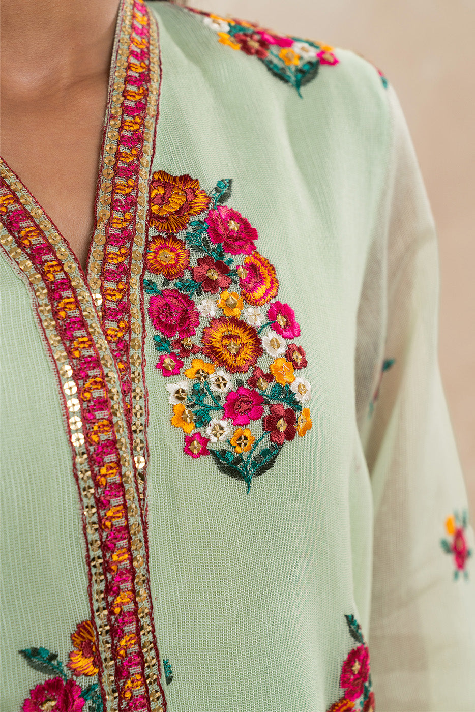 2 PIECE EMBROIDERED COTTON NET SUIT (LUXURY-PRET)