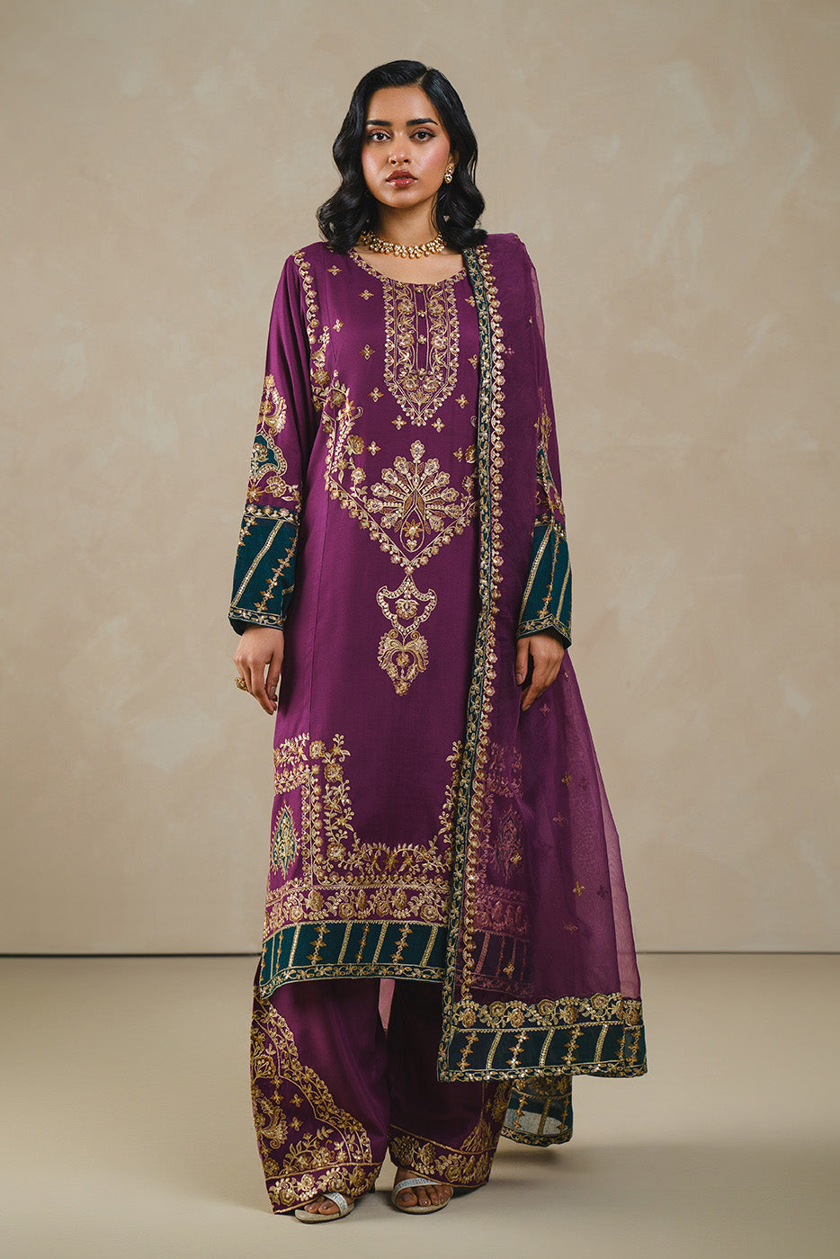 2 PIECE EMBROIDERED KHADDAR SUIT (LUXURY PRET)