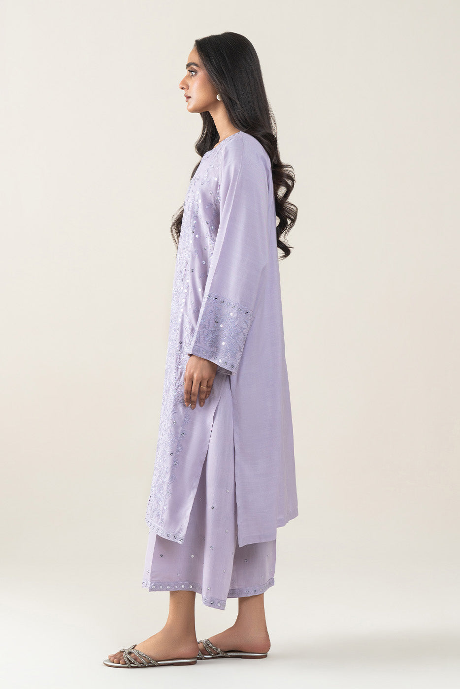 2 PIECE EMBROIDERED RAW SILK SUIT (LUXURY-PRET)