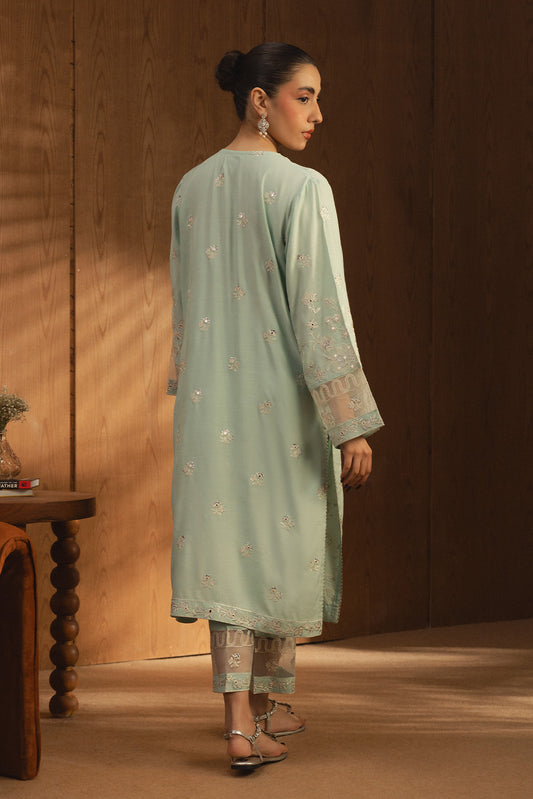 2 PIECE EMBROIDERED KHADDAR SUIT (LUXURY PRET)