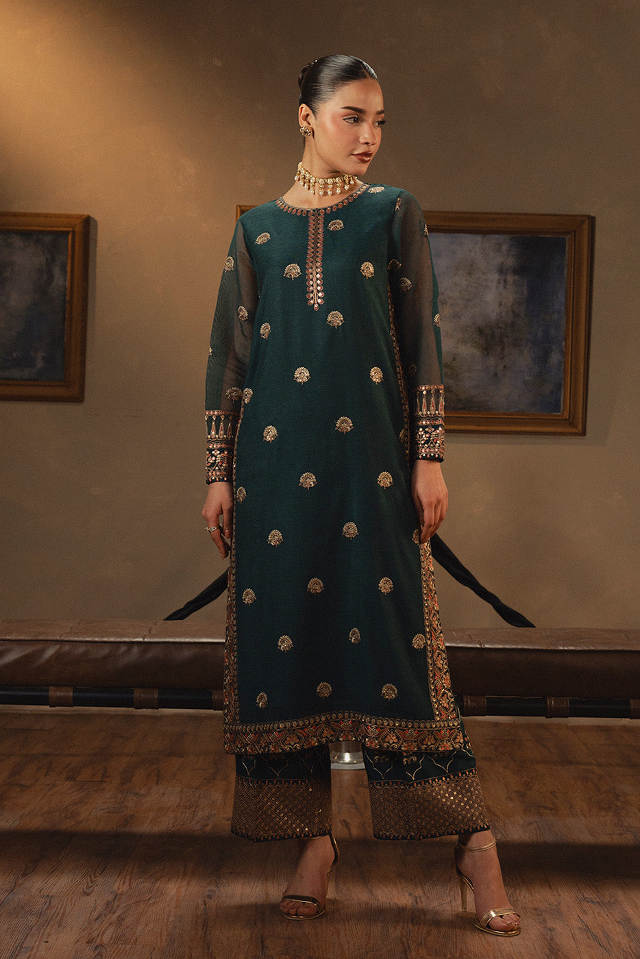 Mini Net Suit 2 PIECE EMBROIDERED COTTON NET SUIT (LUXURY PRET) – BEECHTREE
