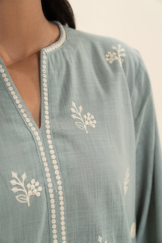 2 PIECE EMBROIDERED TWO WAY SLUB SUIT (PRET)