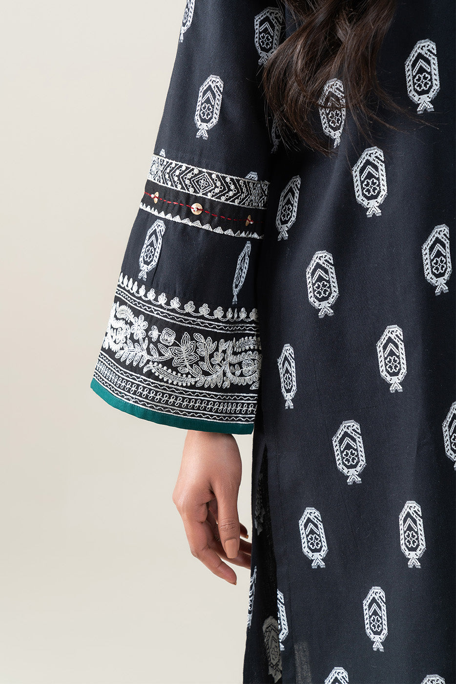 EMBROIDERED JACQUARD SHIRT (PRET)