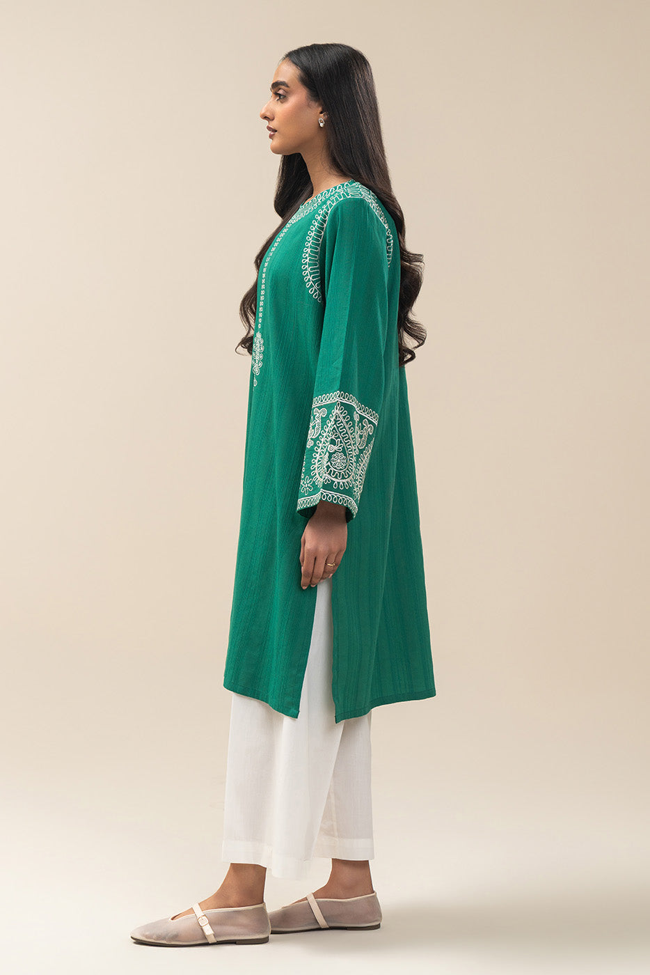 EMBROIDERED DORIA SHIRT (PRET)