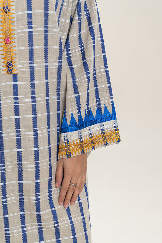 2 PIECE BASIC KHADDAR JACQUARD SUIT (PRET)