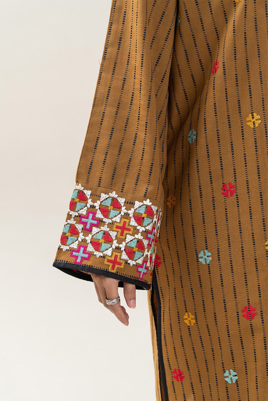 2 PIECE EMBROIDERED KHADDAR JACQUARD SUIT (PRET)