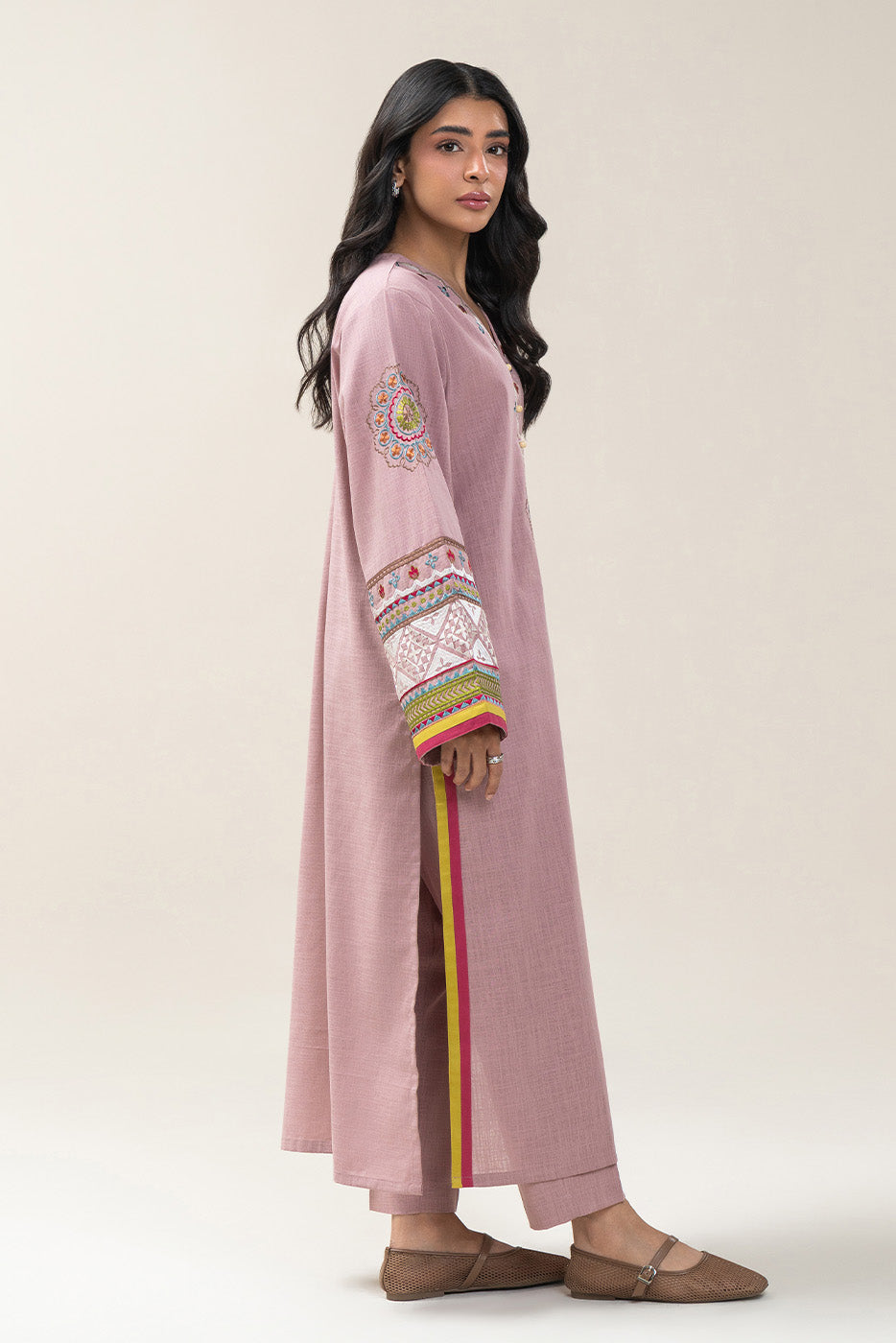 2 PIECE EMBROIDERED TWO WAY SLUB SUIT (PRET)