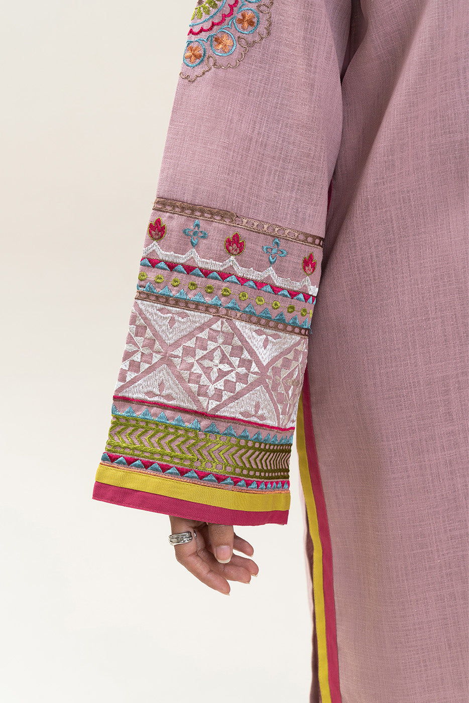 2 PIECE EMBROIDERED TWO WAY SLUB SUIT (PRET)