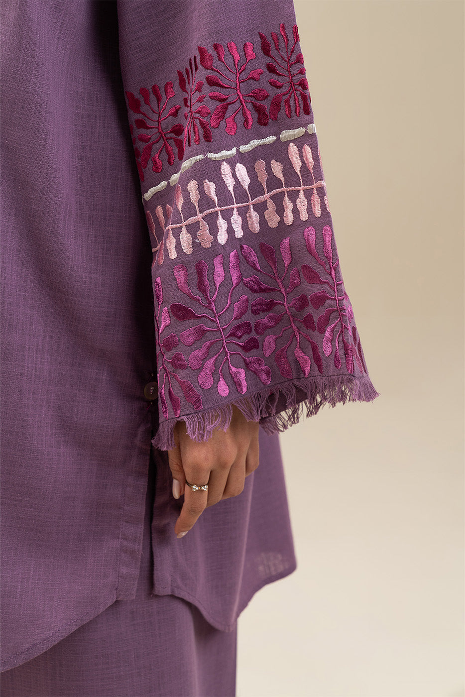 2 PIECE EMBROIDERED TWO WAY SLUB SUIT (PRET)