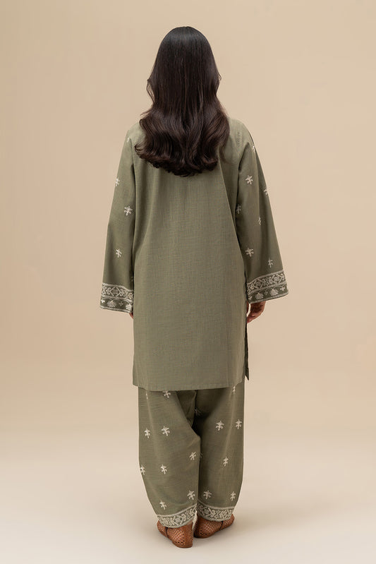 2 PIECE EMBROIDERED TWO WAY SLUB SUIT (PRET)