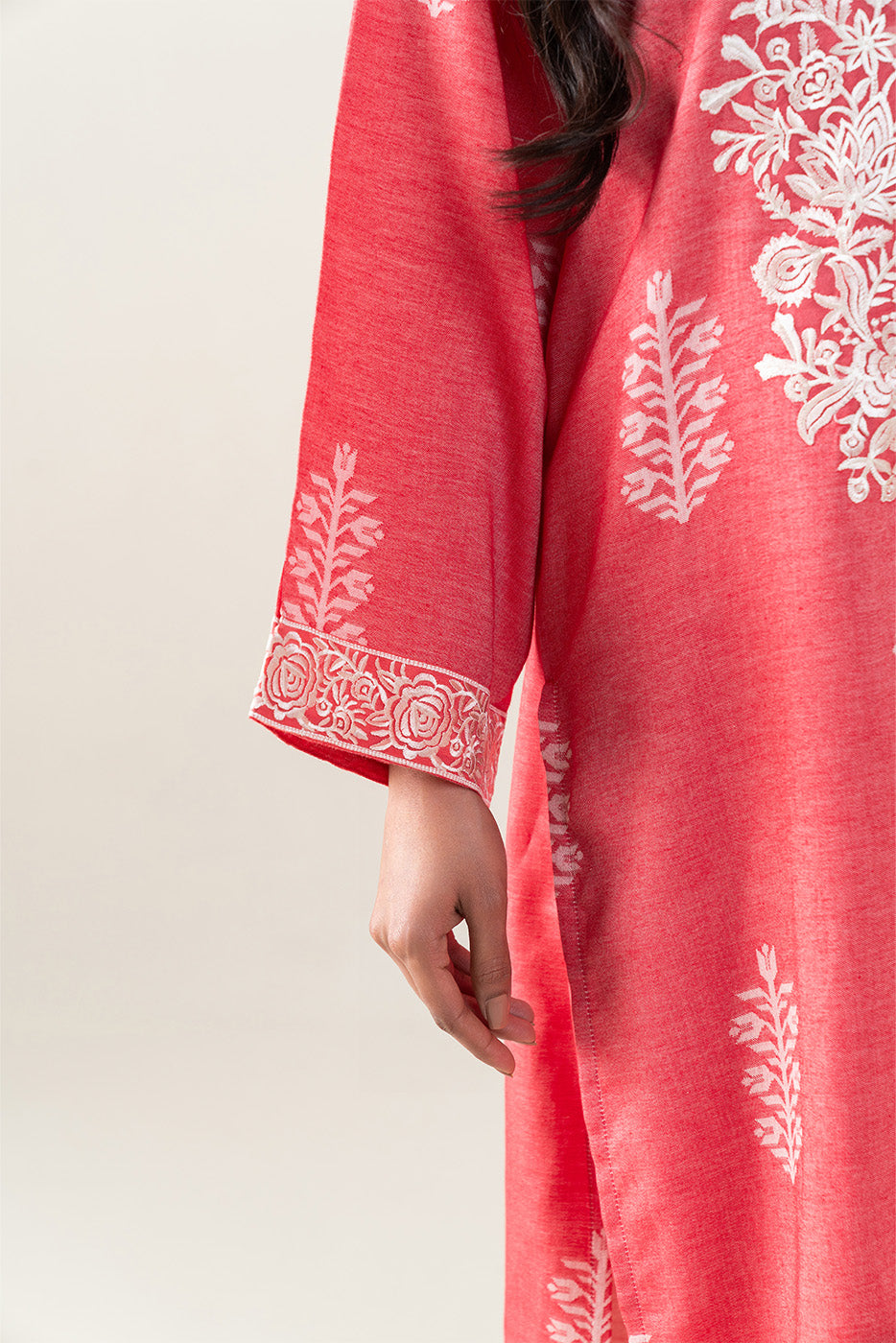 2 PIECE EMBROIDERED YARN DYED SELF JACQUARD SUIT (PRET)