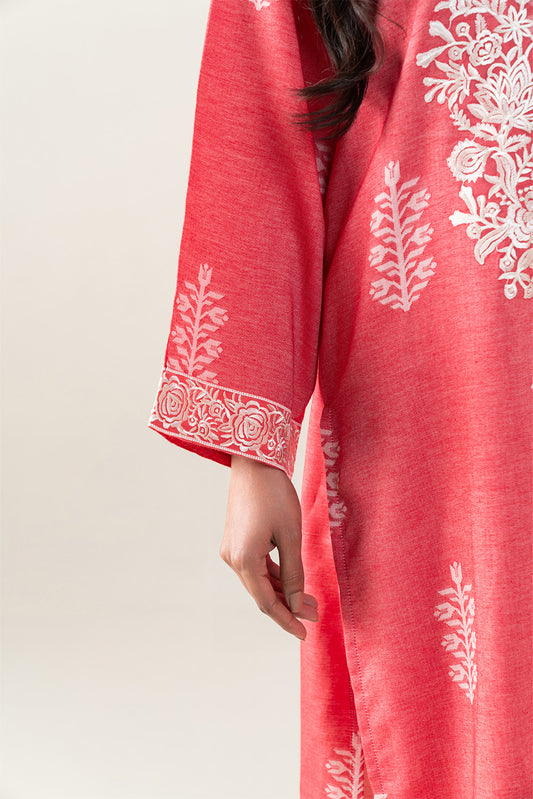 2 PIECE EMBROIDERED YARN DYED SELF JACQUARD SUIT (PRET)