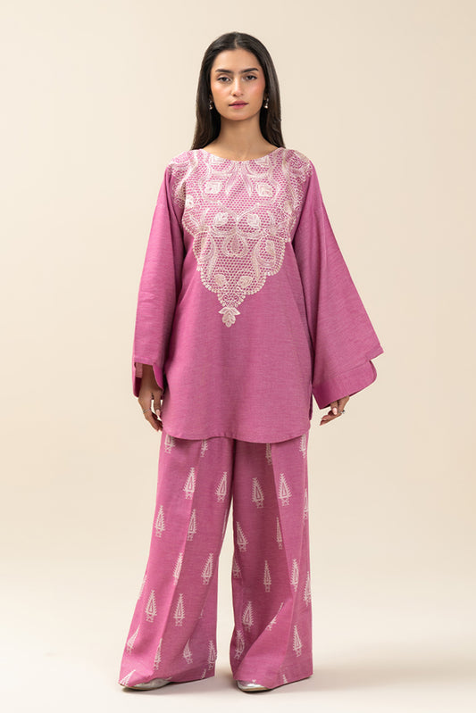 2 PIECE EMBROIDERED YARN DYED SELF JACQUARD SUIT (PRET)