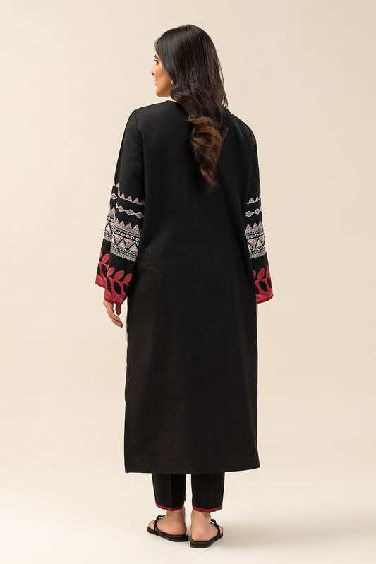 2 PIECE EMBROIDERED KARANDI SUIT (PRET)