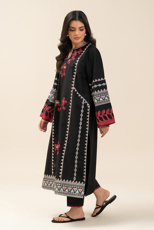 2 PIECE EMBROIDERED KARANDI SUIT (PRET)
