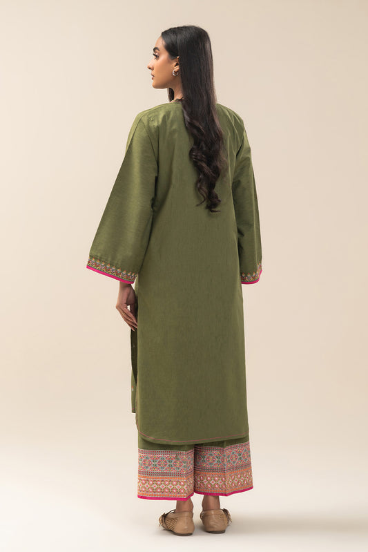 2 PIECE EMBROIDERED KARANDI SUIT (PRET)