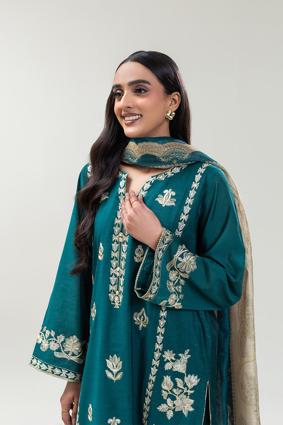 3 PIECE EMBROIDERED GOLD ZARI SUIT (PRET)