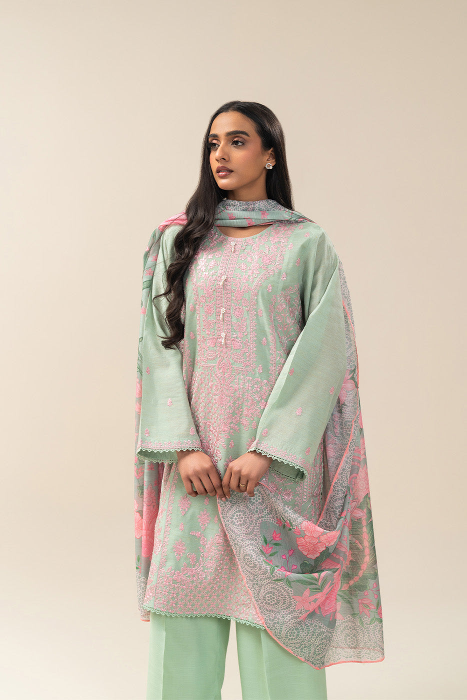 3 PIECE EMBROIDERED GOLD ZARI SUIT (PRET)