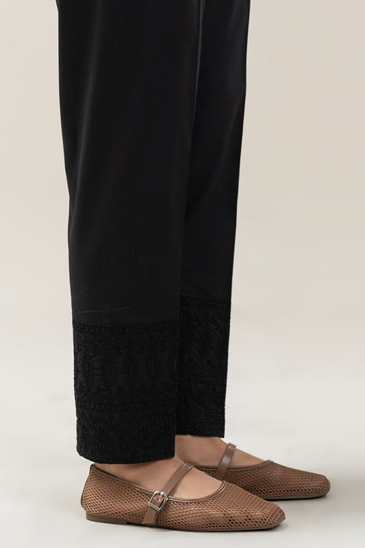 EMBROIDERED STRAIGHT PANTS