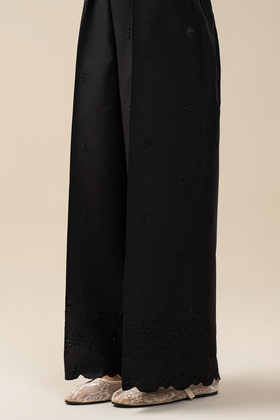 EMBROIDERED CULOTTE PANTS