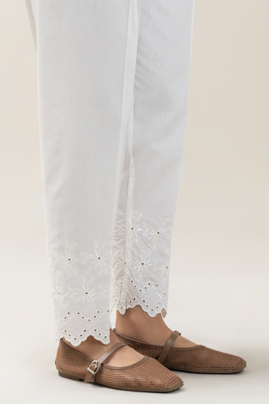 EMBROIDERED STRAIGHT PANTS