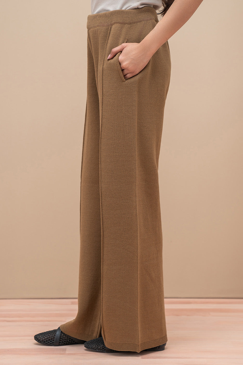 WIDE LEG TROUSER