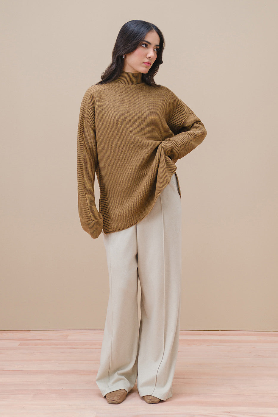 MOCK NECK PULLOVER