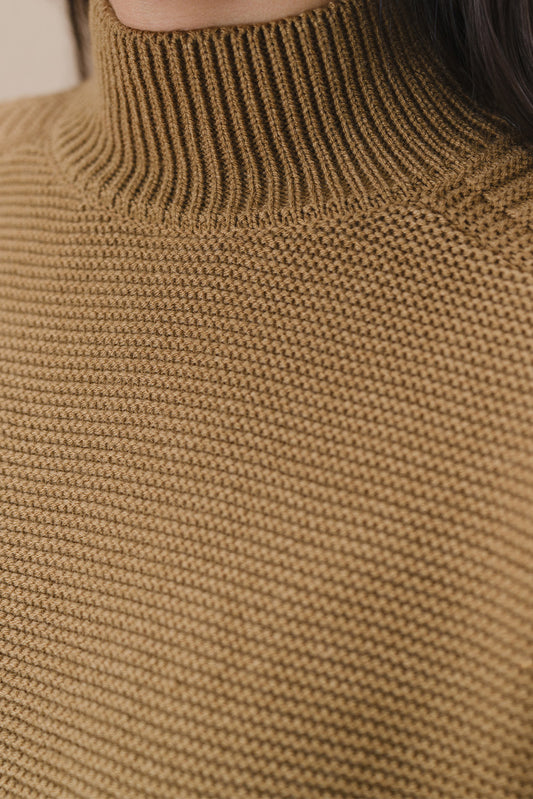 MOCK NECK PULLOVER
