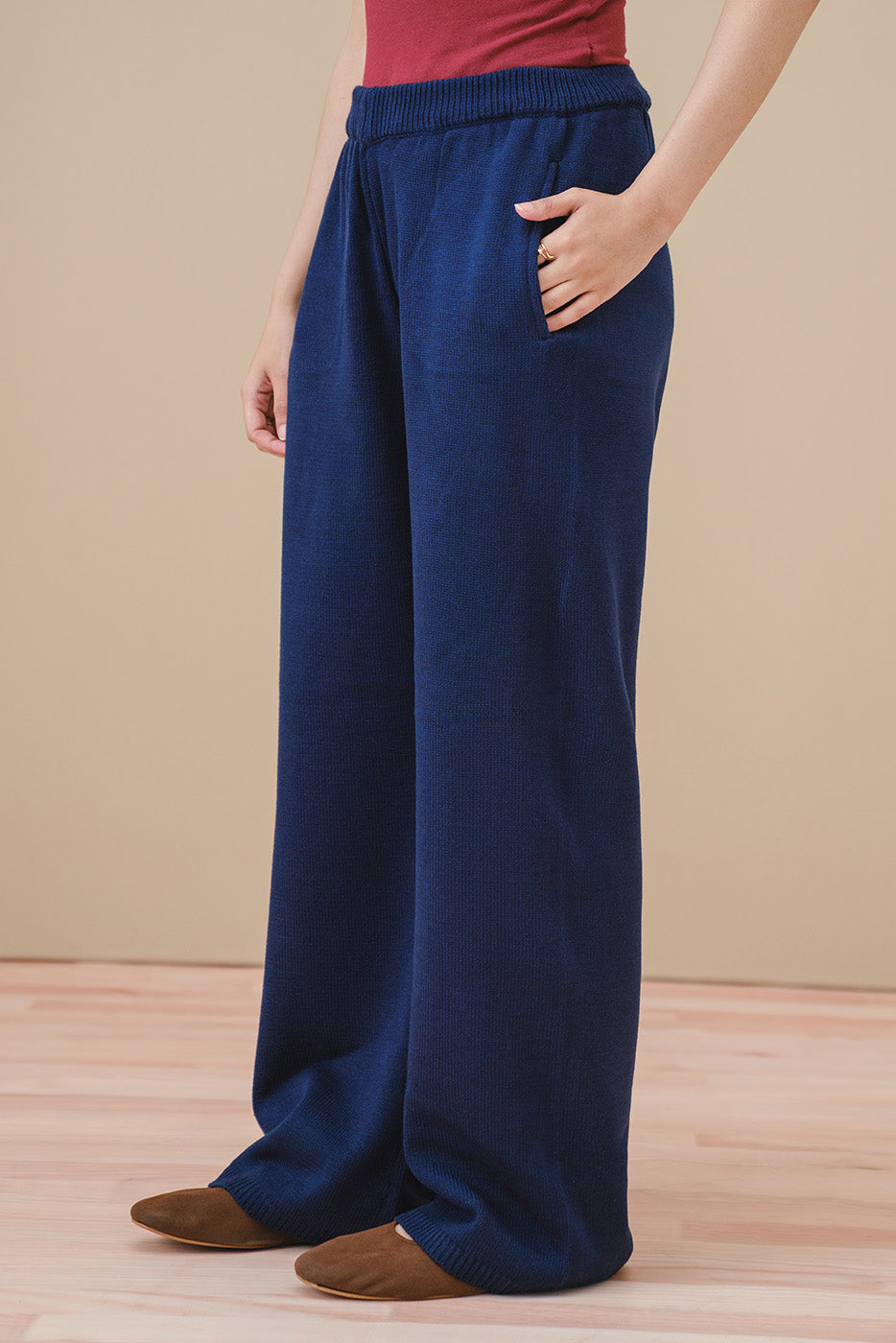 WIDE LEG TROUSER