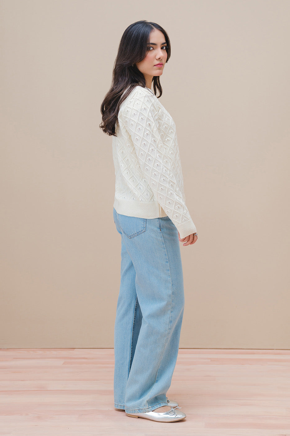 CREW NECK SLIM FIT CARDIGAN