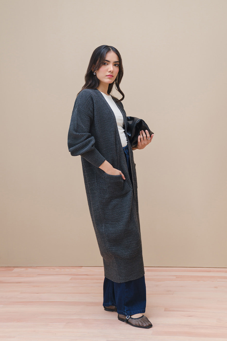 BISHOP SLEEVES SHRUG