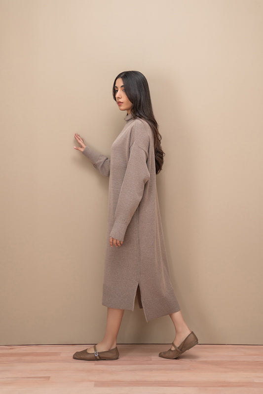 TURTLE NECK SIDE SLIT DRESS