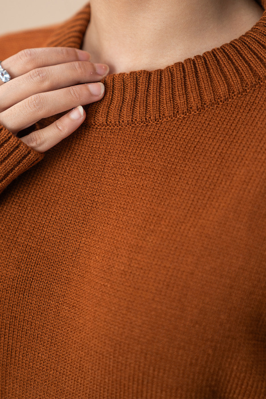 CREW NECK SHORT DRESS