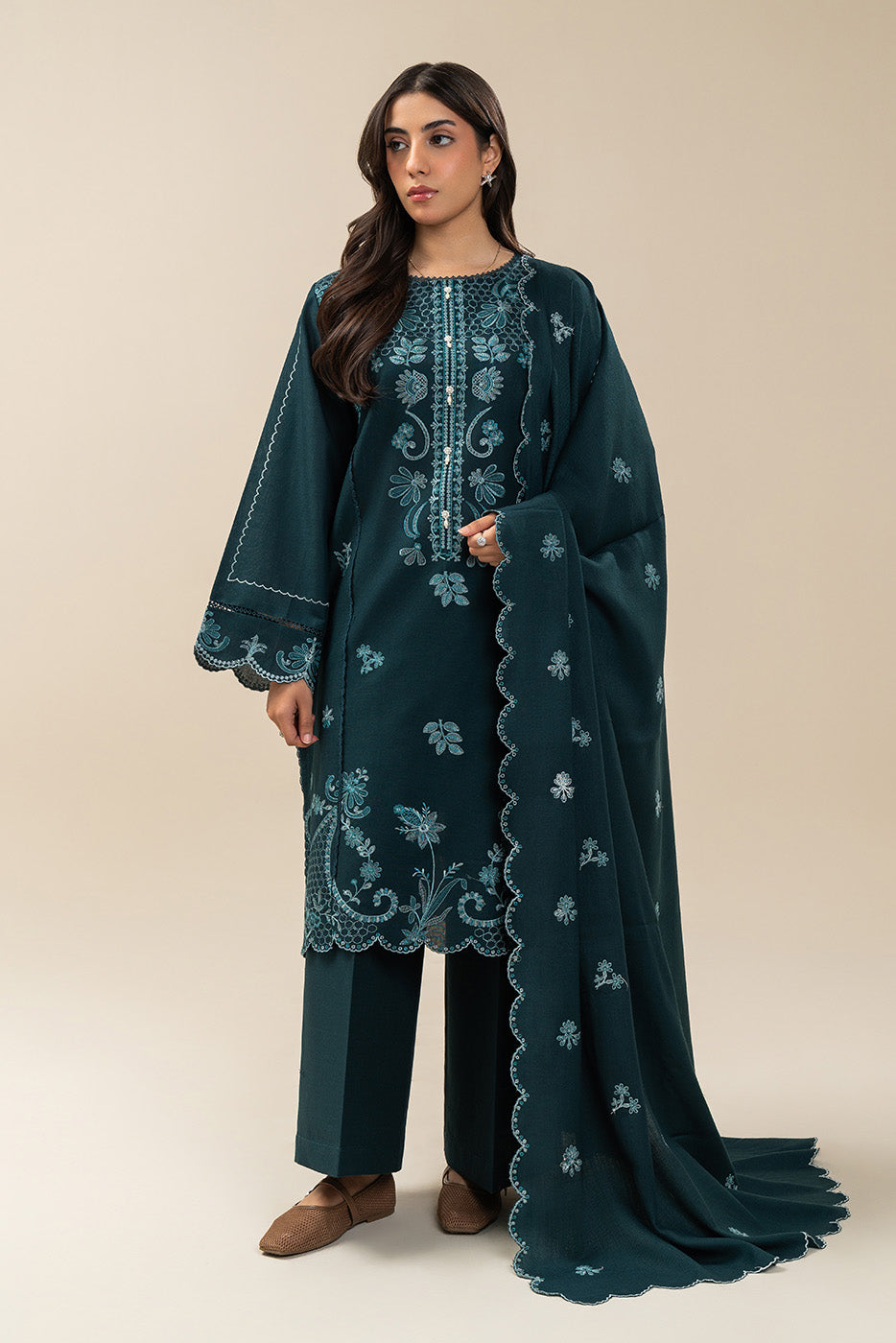 3 PIECE EMBROIDERED SLUB KHADDAR SUIT-OXFORD BLUE (UNSTITCHED)