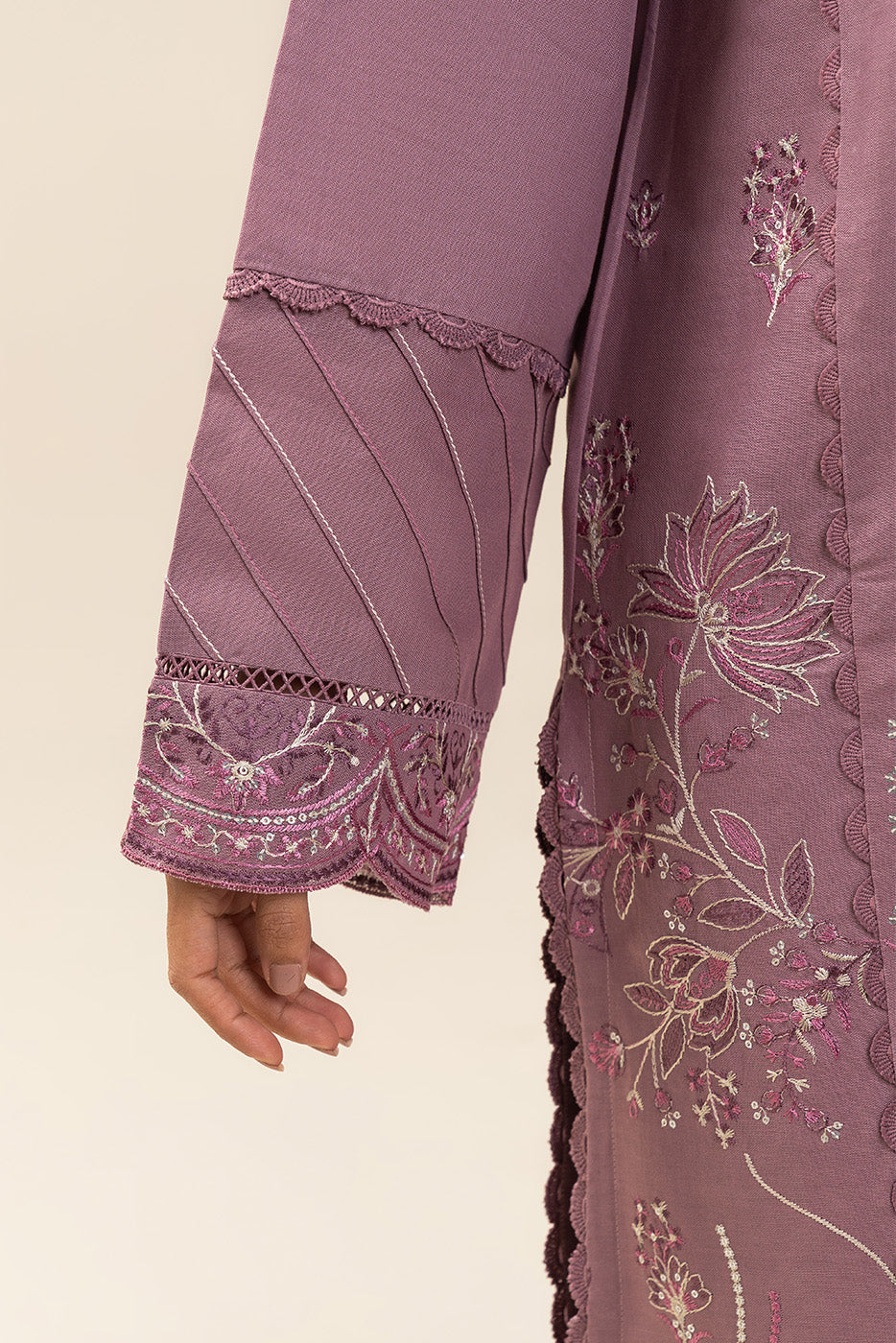 3 PIECE EMBROIDERED SLUB KHADDAR SUIT-MISTY ROSE (UNSTITCHED)