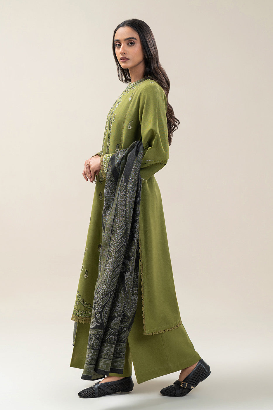 3 PIECE EMBROIDERED SLUB KHADDAR SUIT-TRIBAL GREEN (UNSTITCHED)