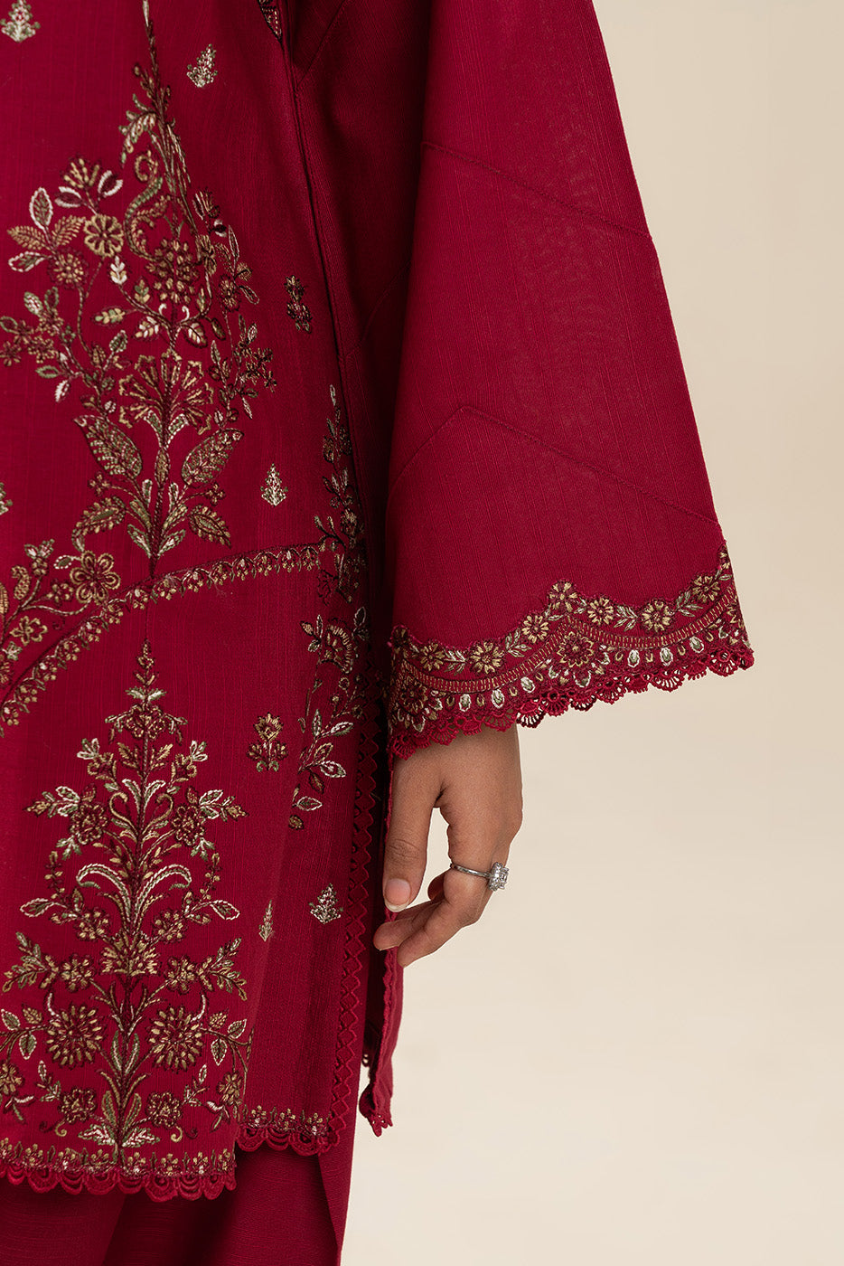 3 PIECE EMBROIDERED SLUB KHADDAR SUIT-POMPEIAN PASSION (UNSTITCHED)