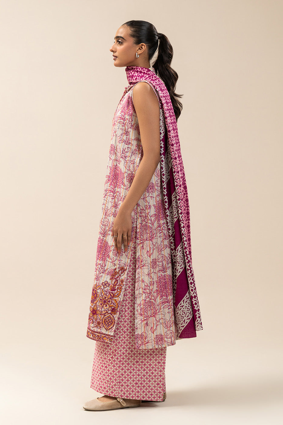 3 PIECE EMBROIDERED KHADDI JQ SUIT-BLUSH GRACE (UNSTITCHED)