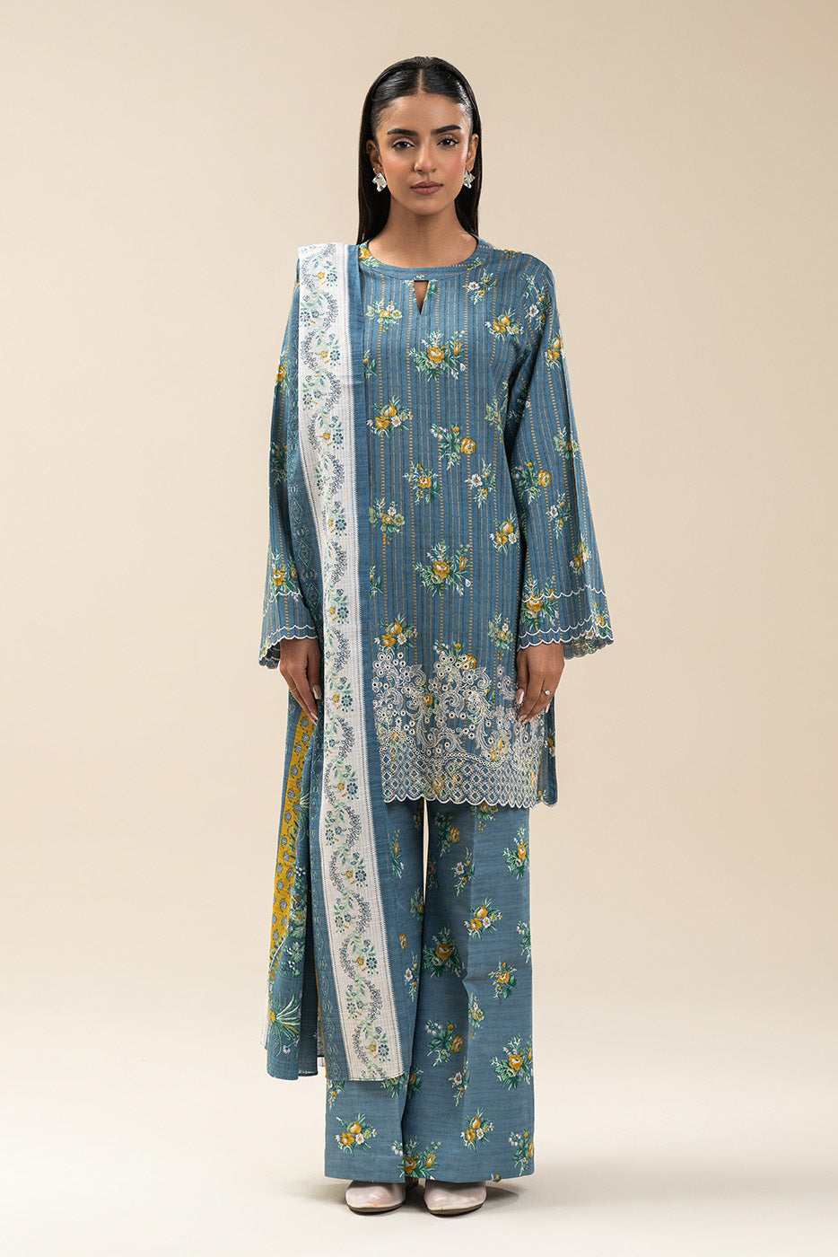 3 PIECE EMBROIDERED KHADDI JQ SUIT-CAROLINA GLOW (UNSTITCHED)