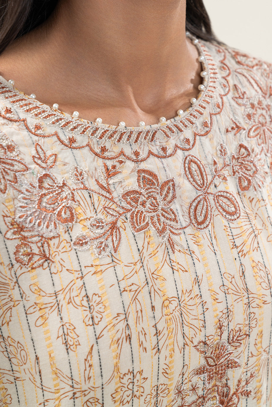 3 PIECE EMBROIDERED KHADDI JQ SUIT-HAZEL WOOD (UNSTITCHED)