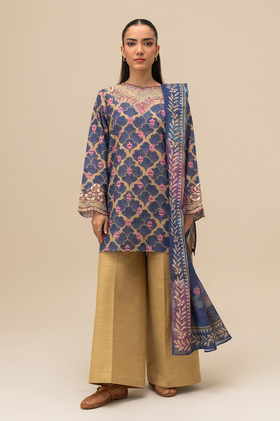 3 PIECE EMBROIDERED SLUB KHADDAR SUIT-COBALT BLOOM (UNSTITCHED)