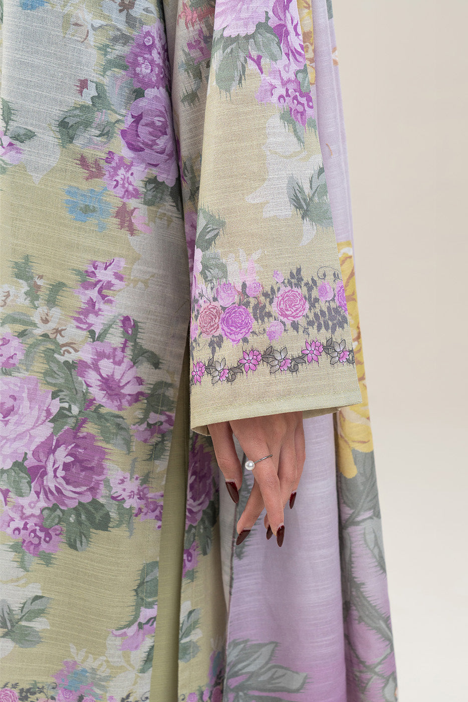 3 PIECE PRINTED SLUB KHADDAR SUIT-LAVENDER BLOOM (UNSTITCHED)