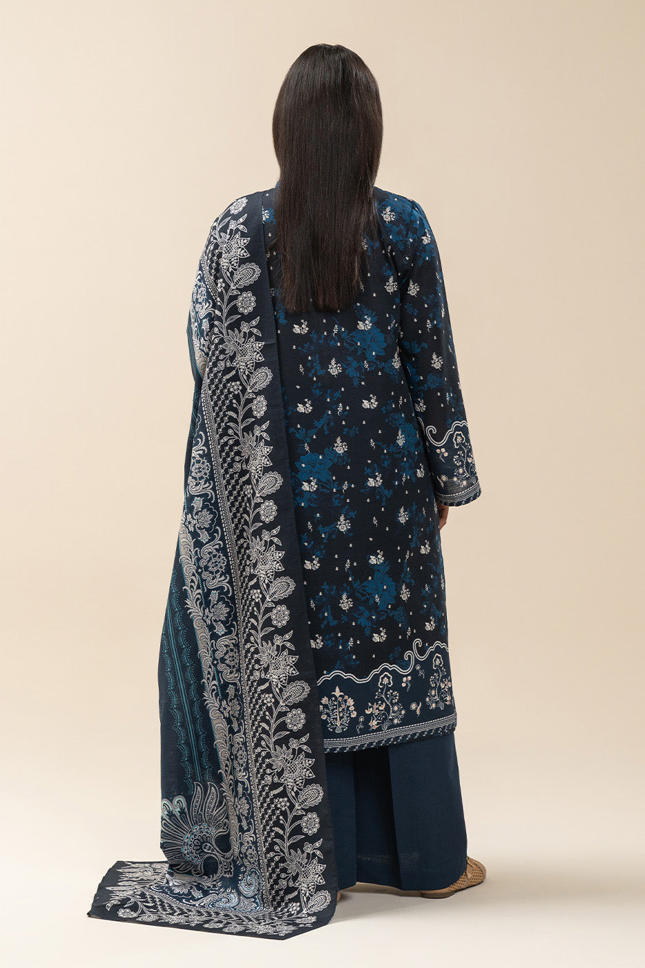 3 PIECE PRINTED SLUB KHADDAR SUIT-ARCANE DUSK (UNSTITCHED)