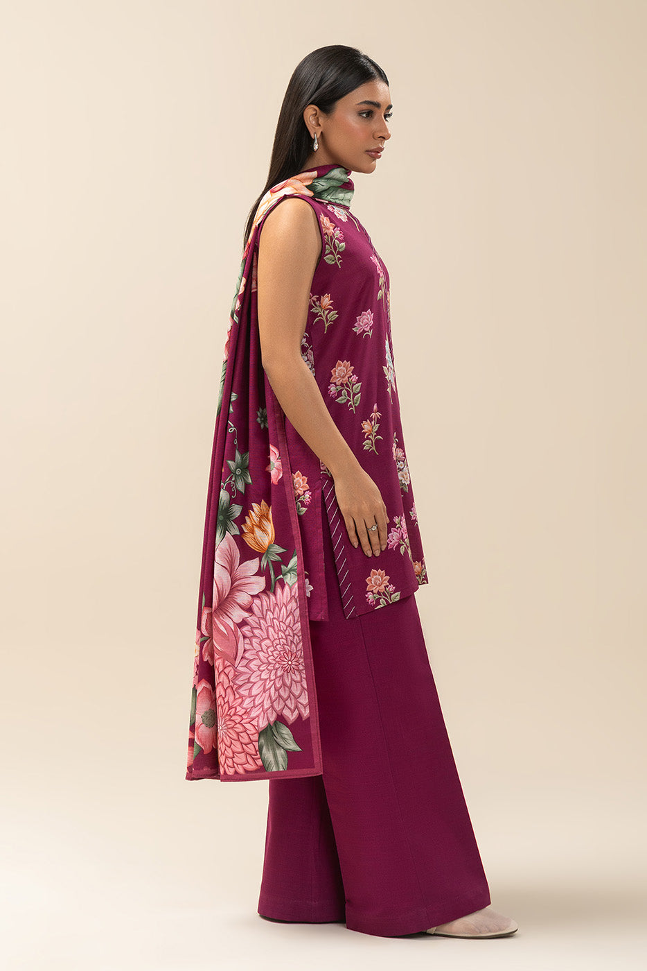 3 PIECE PRINTED SLUB KHADDAR SUIT-SANGRIA LILY (UNSTITCHED)