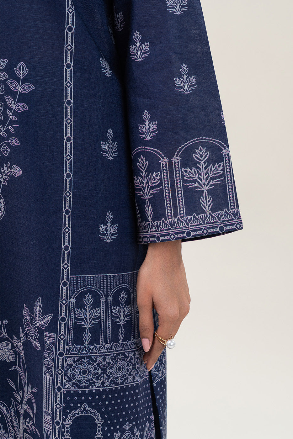 3 PIECE PRINTED SLUB KHADDAR SUIT-YALE NOIR (UNSTITCHED)