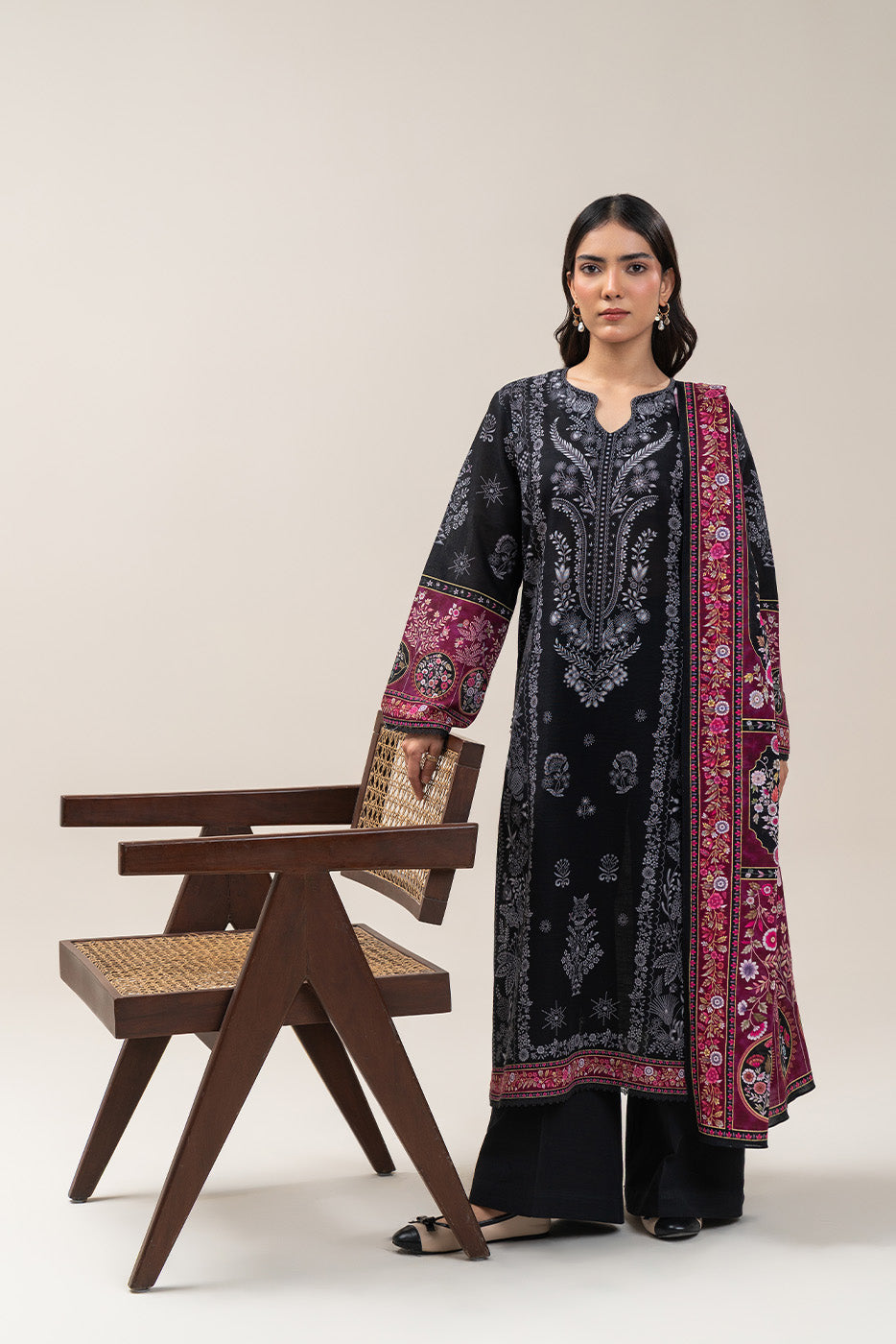 3 PIECE PRINTED SLUB KHADDAR SUIT-VIOLET ORCHID (UNSTITCHED)